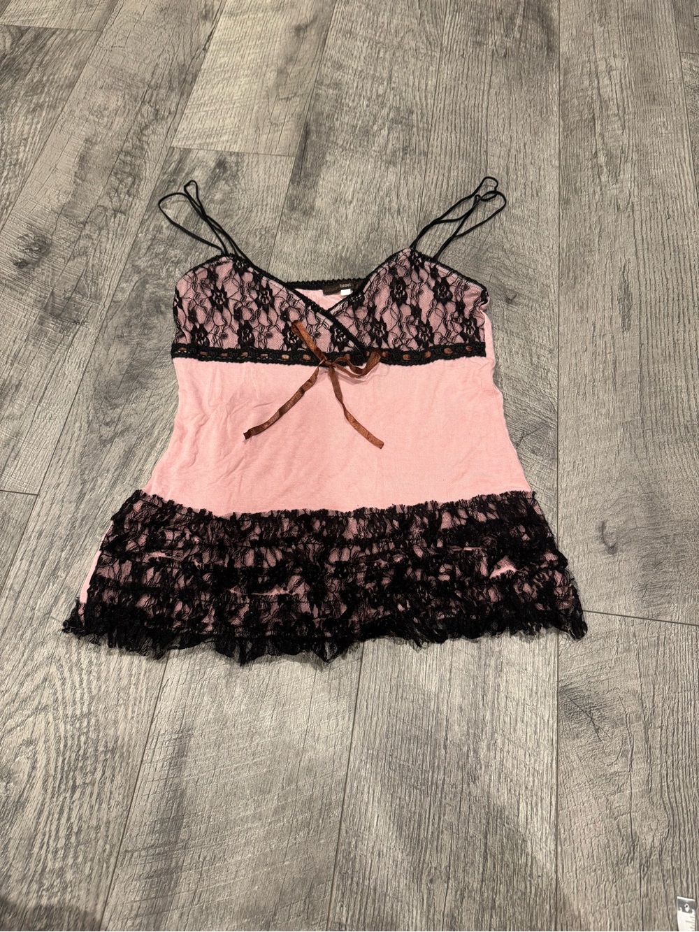Hazel  Vintage Y2K Pink/Black Floral Lace Bow Camisole  Women's Size S